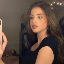 Elena Mendoza's avatar